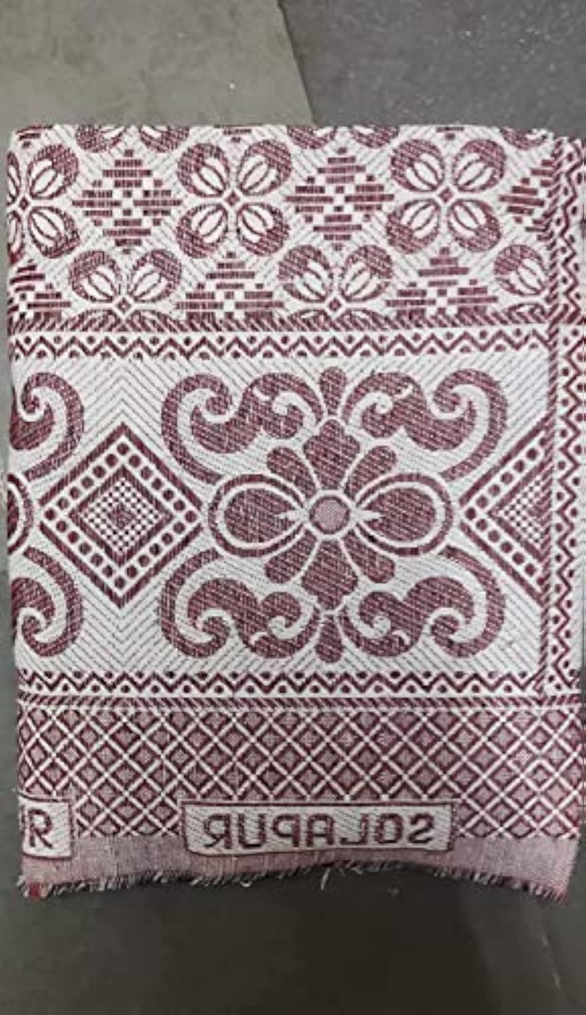 Solapur Cotton Chaddar Blanket, Red Pack of 1